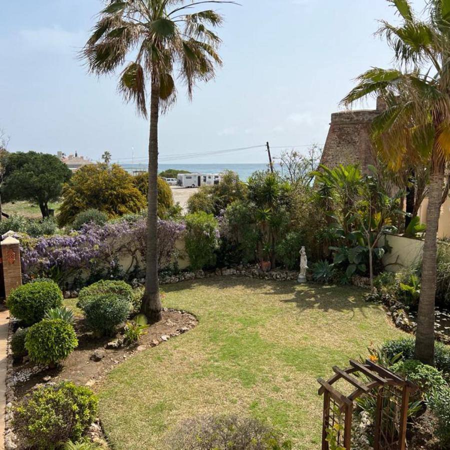 Villa Beautiful 2 Steps From The Beach Marbella